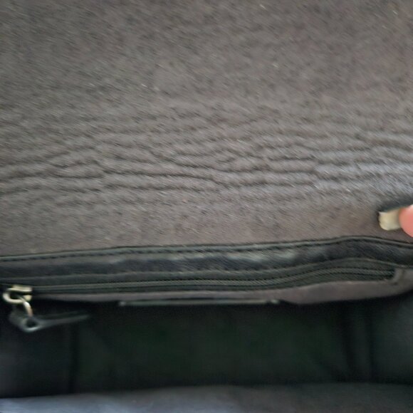 Coach Bowery Leather Crossbody in Metallic Ivy/ Dark Gunmetal w Cardholder EUC - Picture 3 of 9